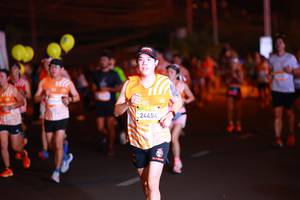 BIB: 75770
                            <button type="button" onclick="openModal(22862916)" class="btn btn-primary btn-sm float-right btn-popup" data-toggle="modal" data-target=".modal-high-quality">
                        <i class="fas fa-shopping-cart"></i> Add to Cart
                    </button>
                                            <button type="button" onclick="isThisMe(22862916, true)" class="btn btn-success btn-sm float-right btn-popup btn-isme hidden" data-toggle="tooltip" data-placement="bottom" title="นี่คือรูปของคุณใช่ไหม คลิกที่นี่เพื่อเอาเข้าอัลบั้ม">
                        <i class="fas fa-plus"></i> Add to album
                    </button>
                    <button type="button" onclick="isThisMe(22862916, false)" class="btn btn-warning btn-sm float-right btn-popup btn-isnotme hidden">
                        <i class="fas fa-ban"></i> Remove from album
                    </button>